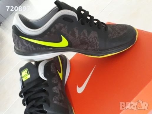 Маратонки Nike