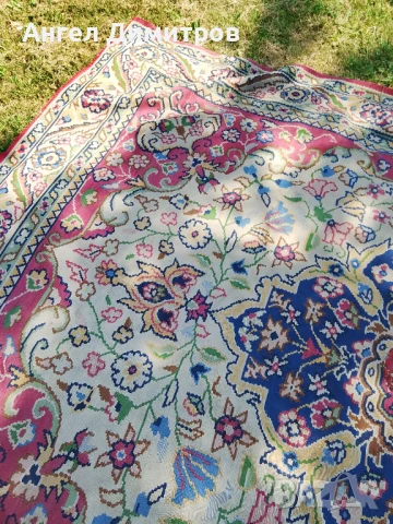 Стар чипровски килим , снимка 2 - Антикварни и старинни предмети - 50811069