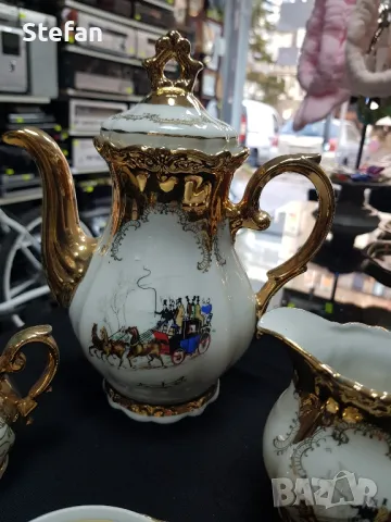 порцеланов сервиз за кафе, снимка 2 - Антикварни и старинни предмети - 48403230