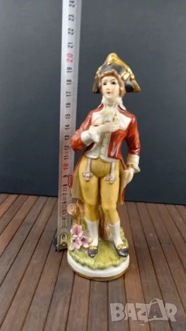 Две порцеланови фигурки, снимка 12 - Статуетки - 49700553