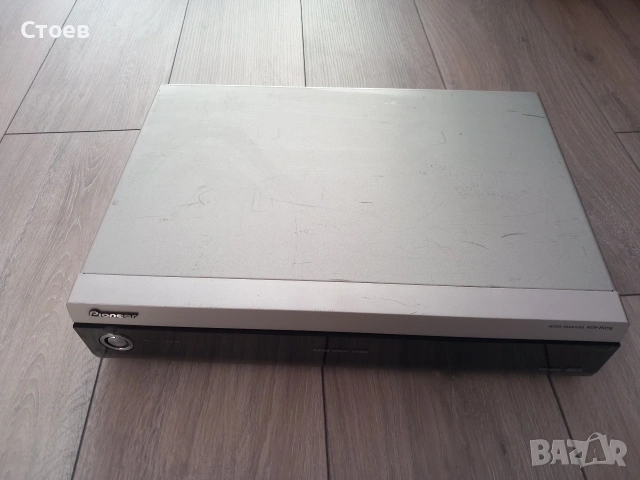 продавам Pioneer media receiver pdp-r05xe