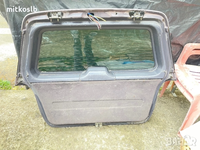 Капак багажник мерседес А , снимка 2 - Части - 52458436