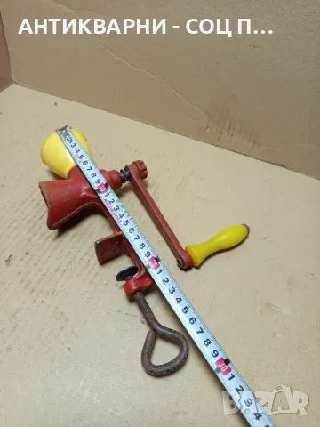 Стара Румънска Мелачка За Подправки., снимка 8 - Антикварни и старинни предмети - 49817223