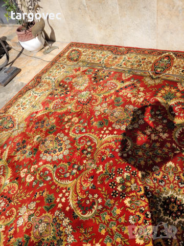 Прекрасен персийски ръчно вързан килим, снимка 6 - Килими - 44909088