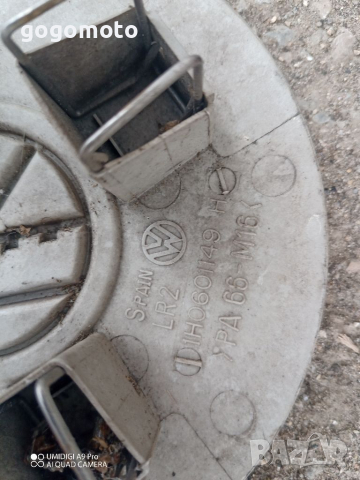 Комплект оригинални тасове за джанти на wv GOLF, seat, снимка 7 - Аксесоари и консумативи - 36466326