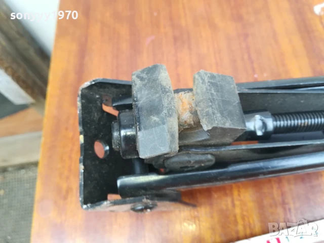 GENERAL MOTORS-ORIGINAL КРИК-ВНОС SWISS 0906251406, снимка 15 - Аксесоари и консумативи - 50602674