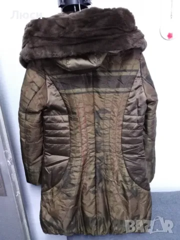 Камуфлажно непромокаемо дамско яке 