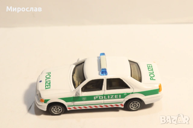 1:64?? HONGWELL MERCEDES C ПОЛИЦИЯ POLICE КОЛИЧКА МОДЕЛ, снимка 2 - Колекции - 53605930