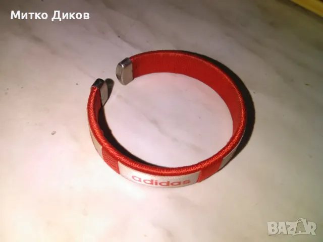 Верижка гривна нова маркова на Адидас промазан плат и метал, снимка 4 - Гривни - 48299404