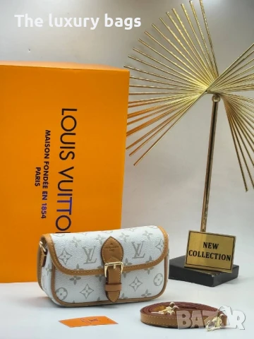 Стилна дамска чанта , снимка 3 - Чанти - 51139359