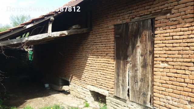 Масивна къща в С.Катунец, снимка 8 - Къщи - 52477434