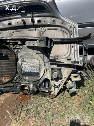 Маска с радиатор Ауди А4 Б5, снимка 5 - Части - 51076900