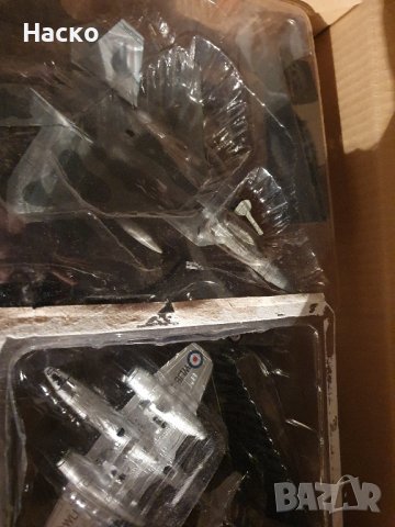 Бойните Самолети, Летящи Крепости Списание Амерком модели на самолети, снимка 2 - Колекции - 43804482