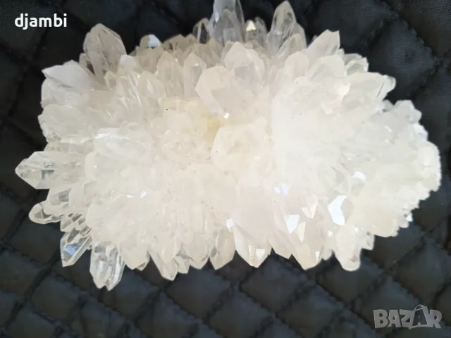 № 213, Кварц,Кварцов Кристал,Планински кристал,Кристали и минерали,, снимка 3 - Декорация за дома - 48874051