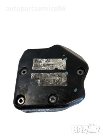 Капак на помпа за гориво под налягане за Jeep Grand Cherokee 3.0 CRD (2012) P05162052