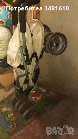 Количка, стол за кола и стол за хранене