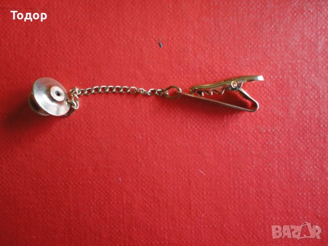 Позлатена брошка аксесоар щипка в кутия , снимка 3 - Други - 40590584