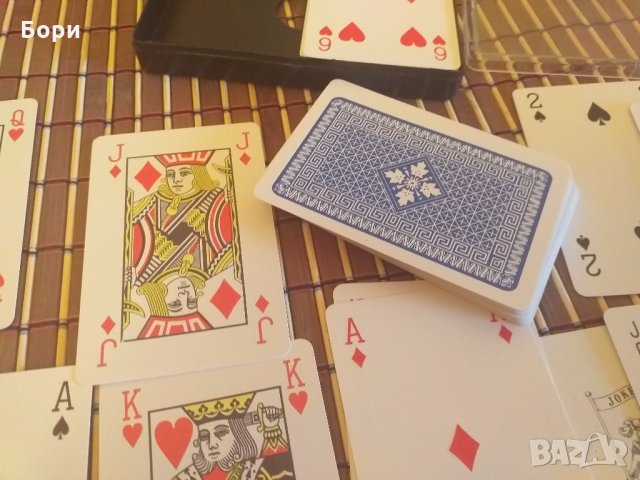 Нови Гръцки карти 2 тестета 100% пластик, снимка 7 - Карти за игра - 28114975