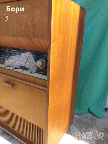 АКОРД-104 Радио-грамофон/музикален шкаф, снимка 3 - Радиокасетофони, транзистори - 28641224