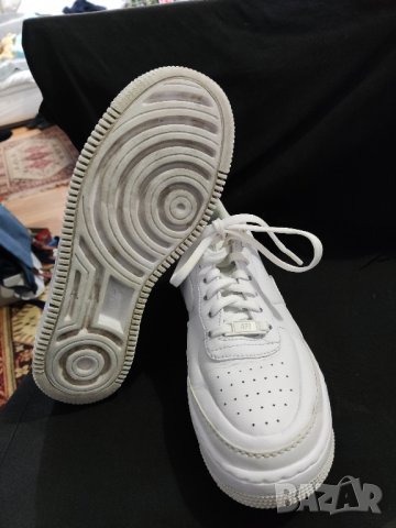 Оригинални маркови Nike Air Force 1 Jester XX Triple White, снимка 5 - Маратонки - 35288480