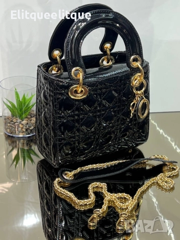 чанти Christian Dior , снимка 3 - Чанти - 52430679