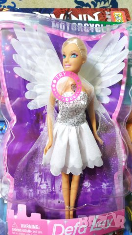  Барби със светещи крила , снимка 2 - Кукли - 43398556