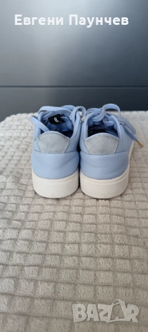 Дамски маратонки Adidas размер 38 естествена кожа , снимка 2 - Маратонки - 53573800