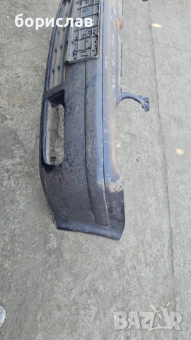 Предна броня голф 4 , снимка 2 - Части - 51695803