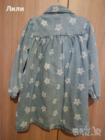 Отлична дънкова рокличка,6/7 г, снимка 2 - Детски рокли и поли - 52988661