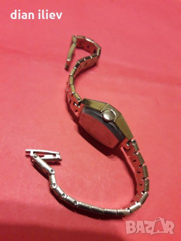 Стар дамски механичен- Лъч , снимка 11 - Колекции - 26387091