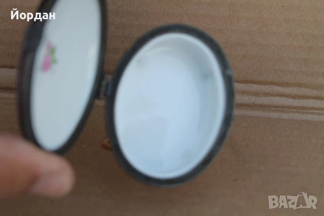 Порцеланова кутия с метален обков ''Meissen'', снимка 9 - Колекции - 51151305