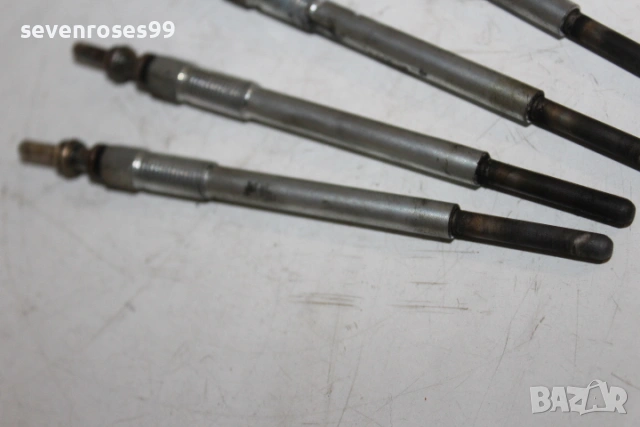 Подгревни свещи Форд Фиеста 6 2011 1.4d Ford Fiesta 6 NGKYE05 4броя комплект , снимка 2 - Части - 53489494