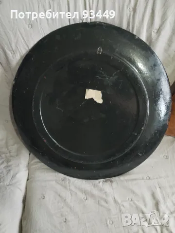 Декоративна съветска чиния, снимка 3 - Антикварни и старинни предмети - 50214864