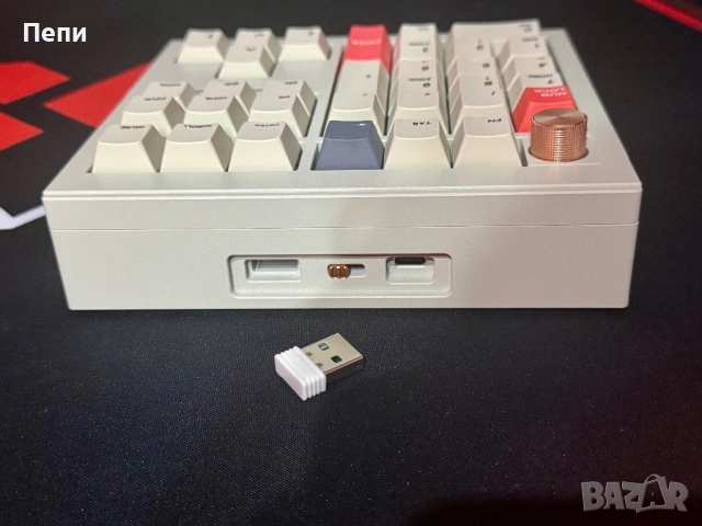 V33 30% Mechanical Keyboard – CNC Aluminum, QMK, Triple Mode, снимка 3 - Клавиатури и мишки - 53127548