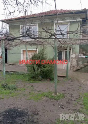 Двуетажна къща в село Димитриево общ. Чирпан