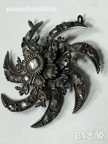 Античен османски медальон от 19-ти век с диаманти (8K злато), снимка 14 - Колиета, медальони, синджири - 49270655