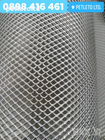 Фина метална мрежа, поцинкована с отвор ромб 3 мм Х 3 мм / 50 см (цената е за 1 метър)