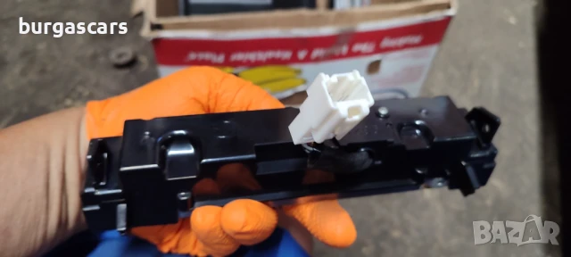 Дисплей Mazda 3 - 60лв, снимка 3 - Части - 51128417