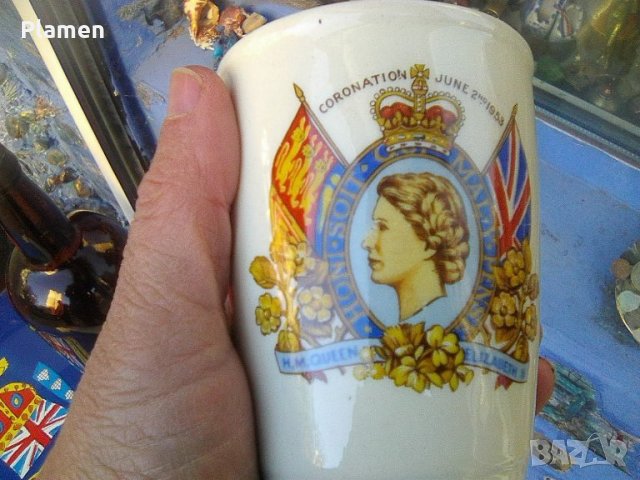 Три предмета свързани с царуването на кралица Елизабет Втора, снимка 3 - Други ценни предмети - 44049937