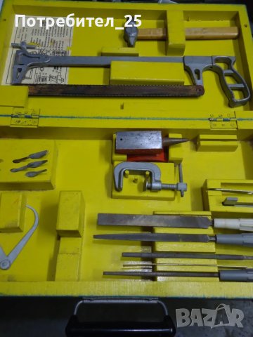 Ретро комплект шлосерски инструменти (млад техник), снимка 5 - Антикварни и старинни предмети - 48836734