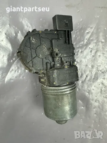 Мотор Чистачки за VW Golf 4 1J1955113B 0390241502, снимка 3 - Части - 49599652