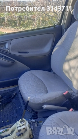 Седалки за Тойота ярис 2001 година, снимка 6 - Части - 52777881