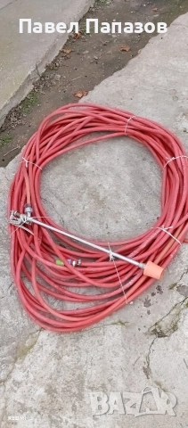 Продавам 40 метра маркуч с пистолет