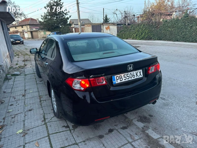 Honda Accord 2.0 i VTEC, снимка 3 - Автомобили и джипове - 52527840