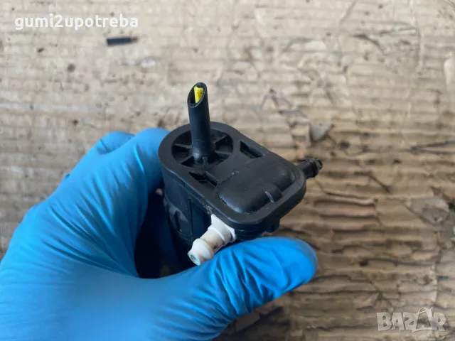 Моторче Помпичка Течност за Чистачки VW ID.3 E11 pro, снимка 2 - Части - 48696384