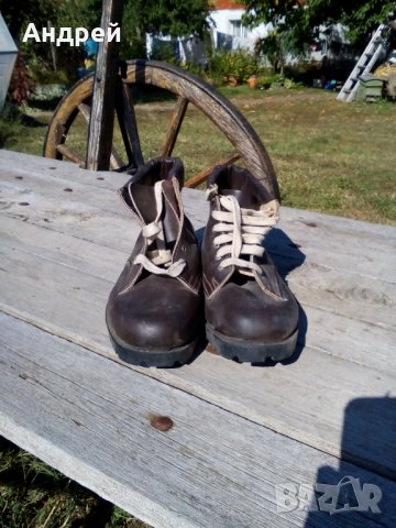 Стари обувки Спортпром, снимка 1 - Антикварни и старинни предмети - 26963468