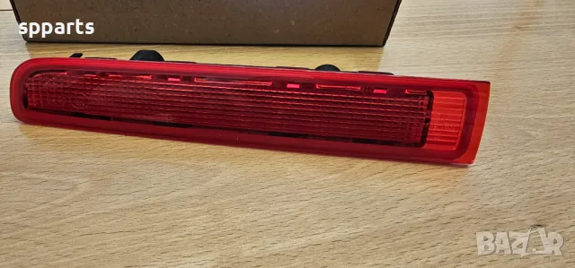 Оригинален трети стоп за VW Transporter T5, снимка 4 - Части - 49594995