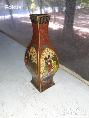 Малка стара вазичка Клоазоне cloisonne