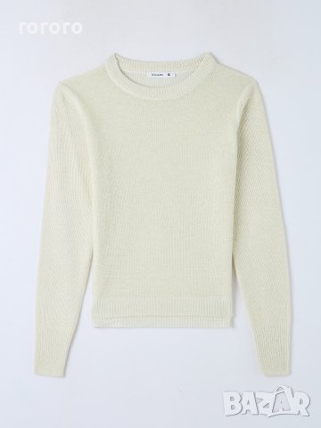 бежов пуловер Теранова