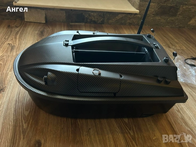 Лодка за захранка с GPS и сонар, снимка 2 - Такъми - 52147886